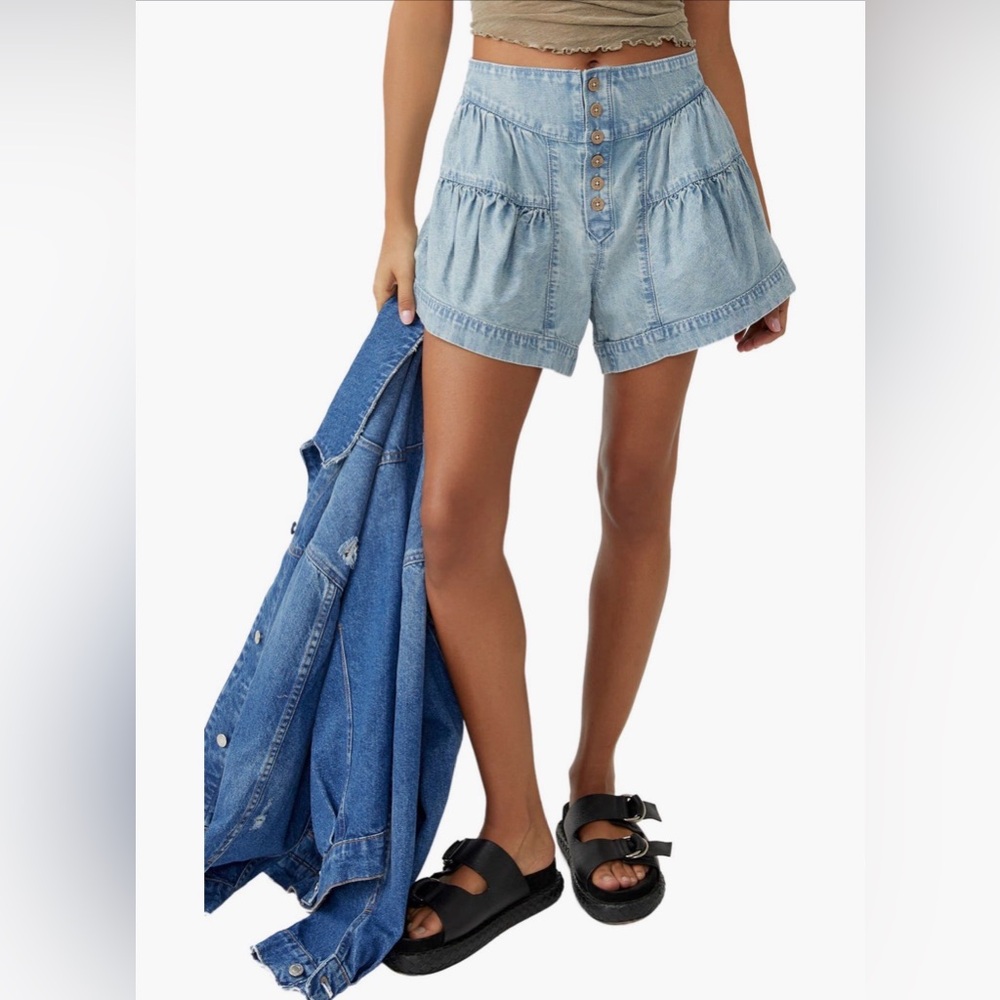 Free People ‘Fleur’ Denim shorts